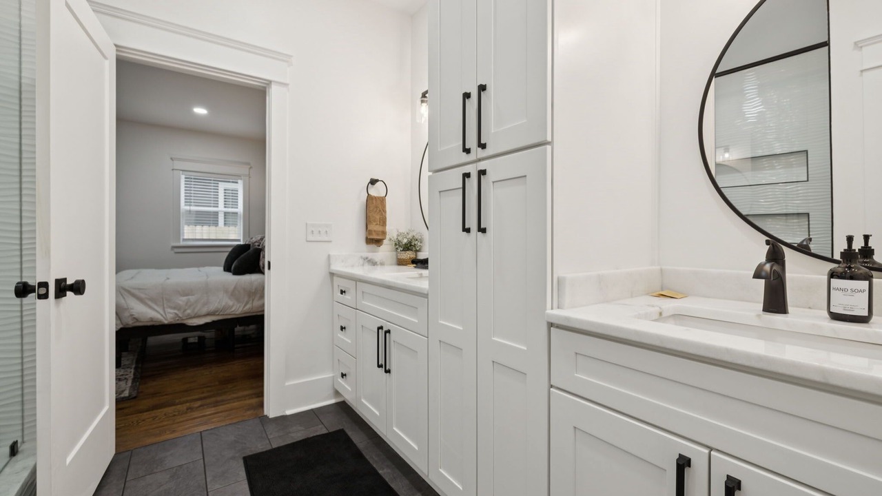 Photo of Bathroom in Salemtown