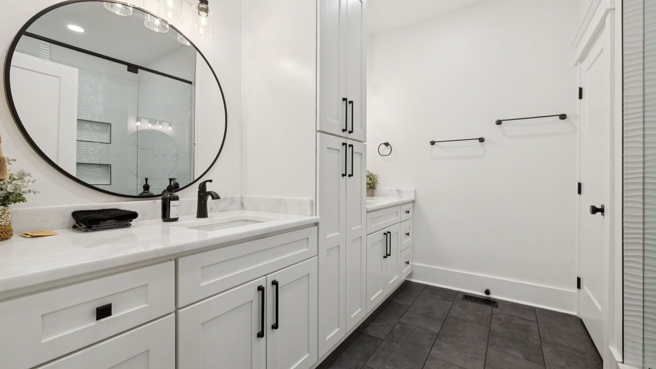 Photo of Bathroom in Salemtown