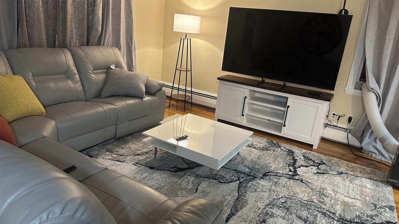 Photo of Livingroom in Peabody