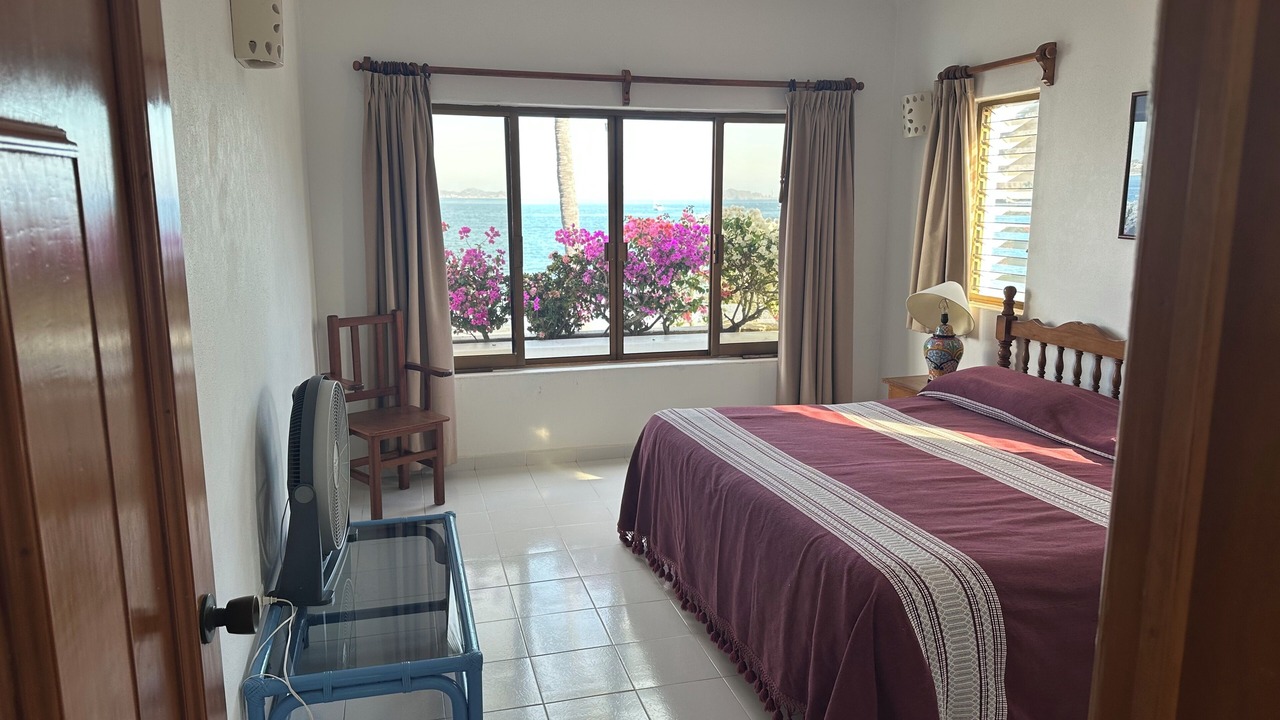 Photo of Bedroom in Manzanillo