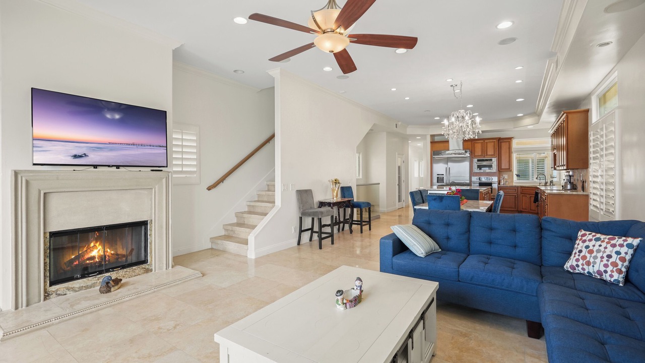 Photo of Livingroom in Huntington Beach