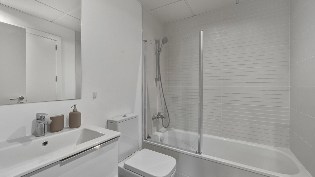 Photo of Bathroom in New Golden Mile