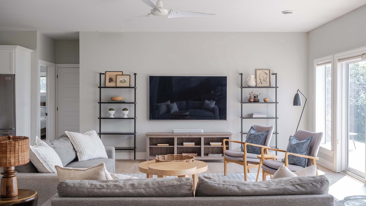 Photo of Livingroom in Consecon