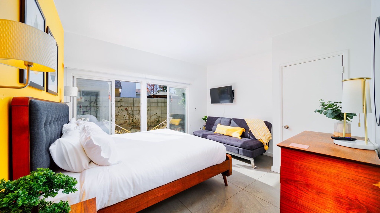 Photo of Bedroom in Desert Park Estates