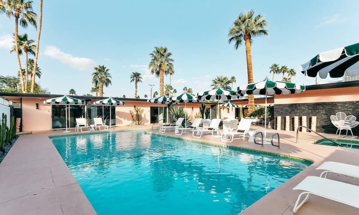 Photo of Outdoor in Warm Sands