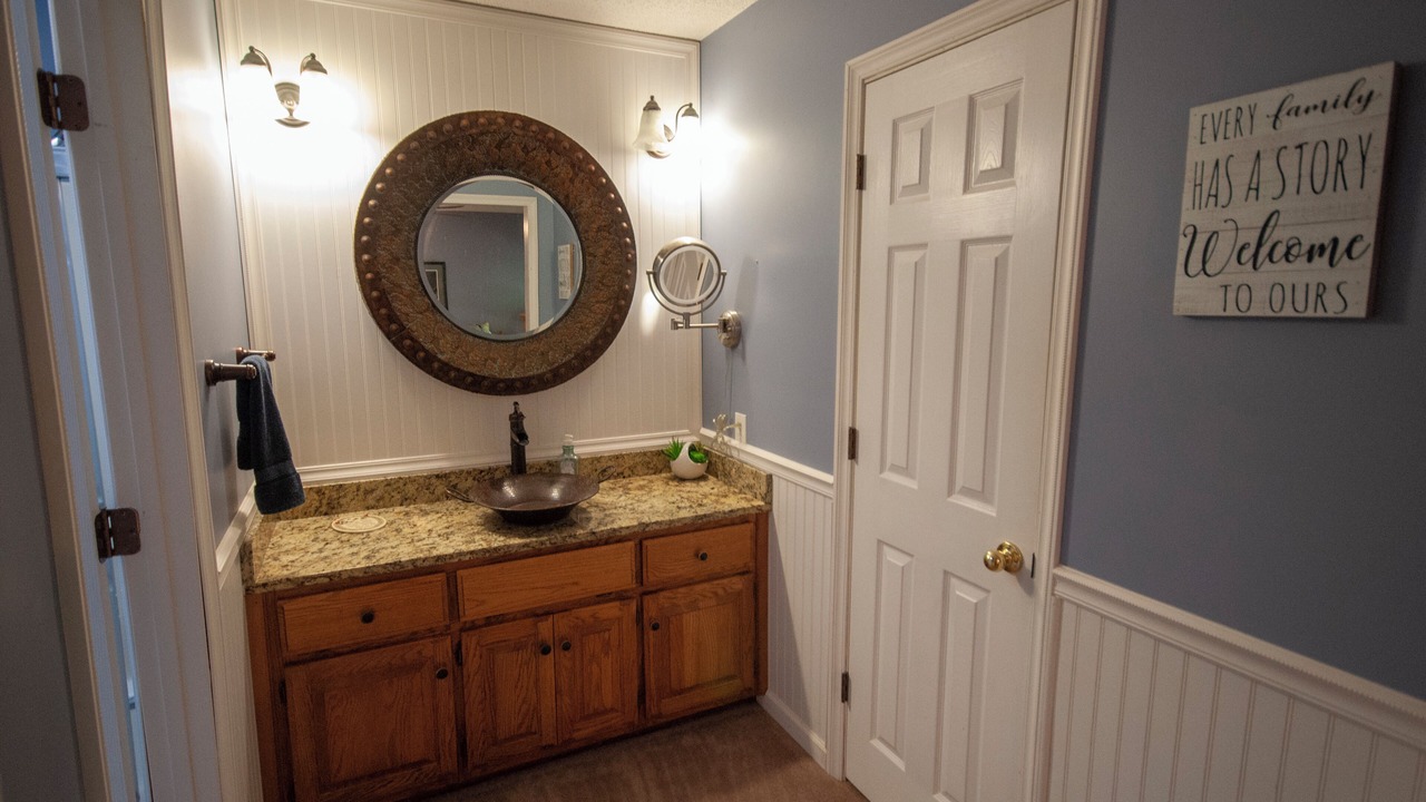 Photo of Bathroom in Blairsville