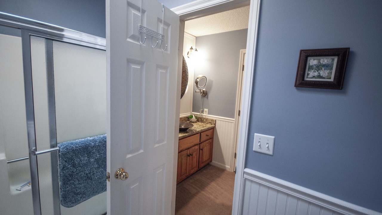 Photo of Bathroom in Blairsville