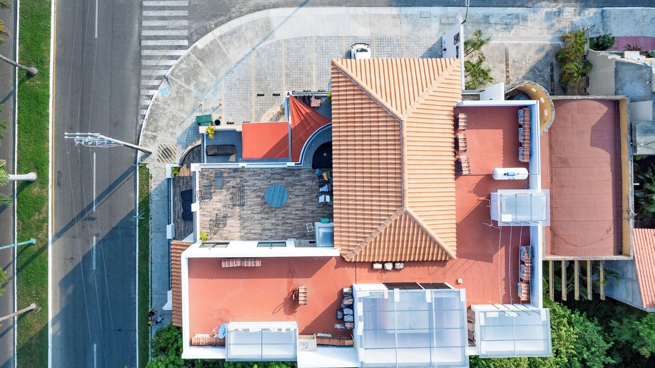 Photo of Outdoor in R