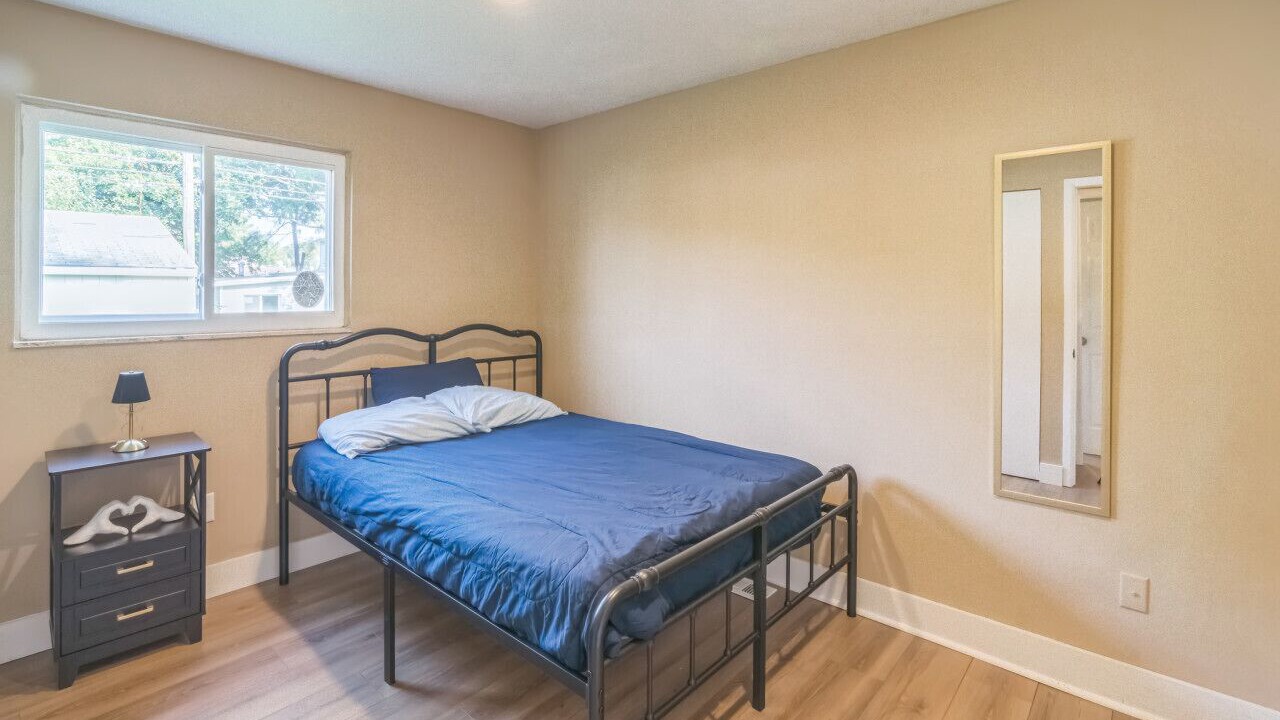 Photo of Bedroom in Madison Heights