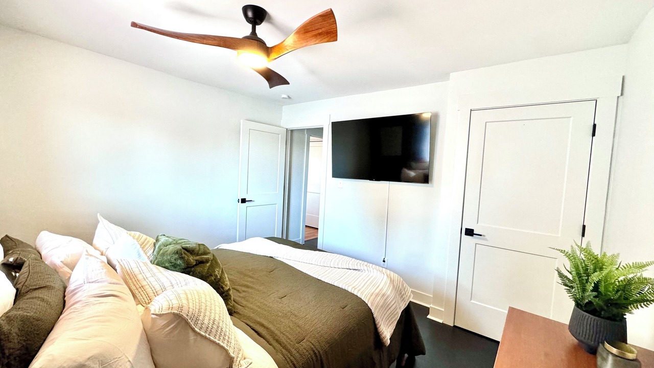 Photo of Bedroom in La Grange