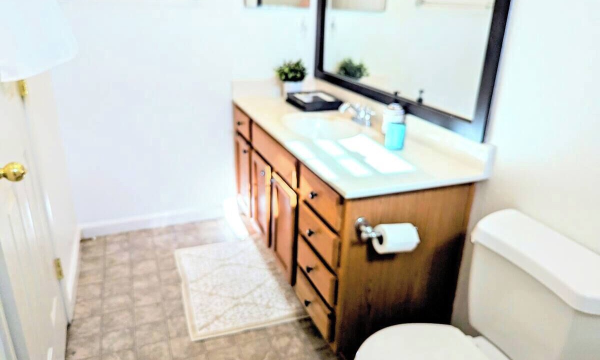 Photo of Bathroom in Elk Grove