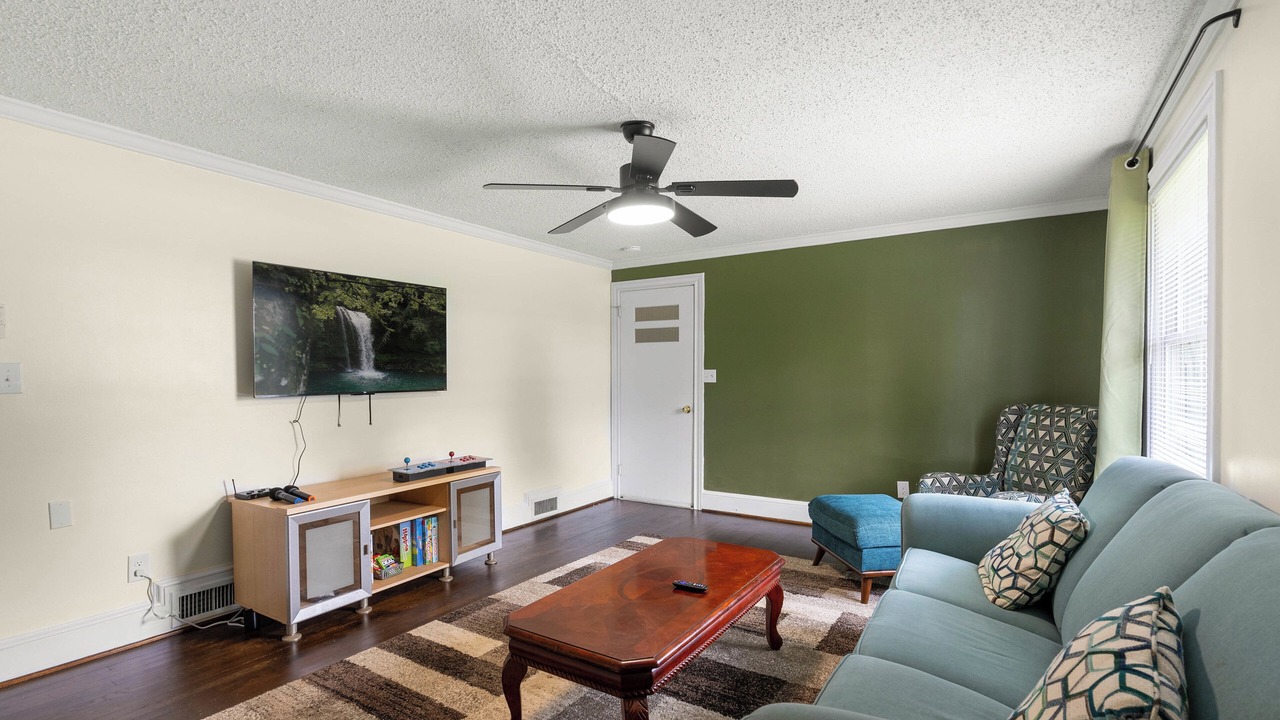 Photo of Livingroom in Boiling Springs