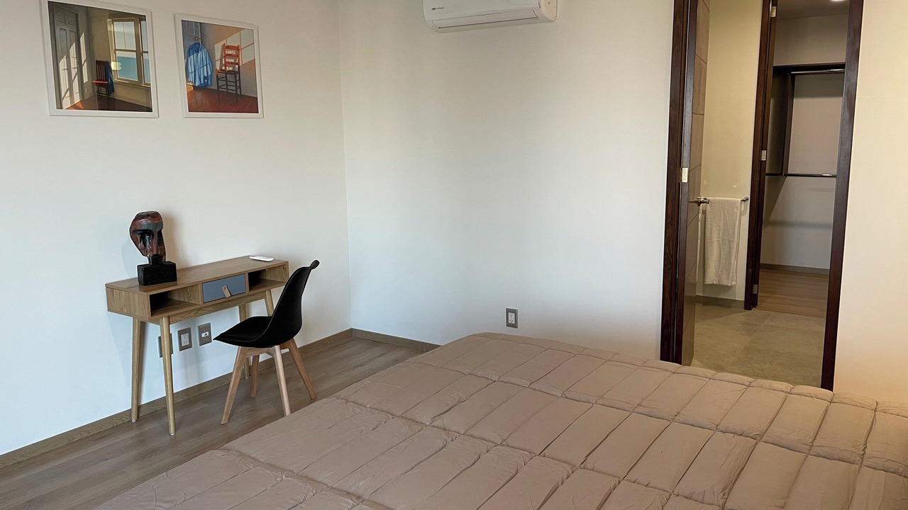 Photo of Bedroom in Financial District