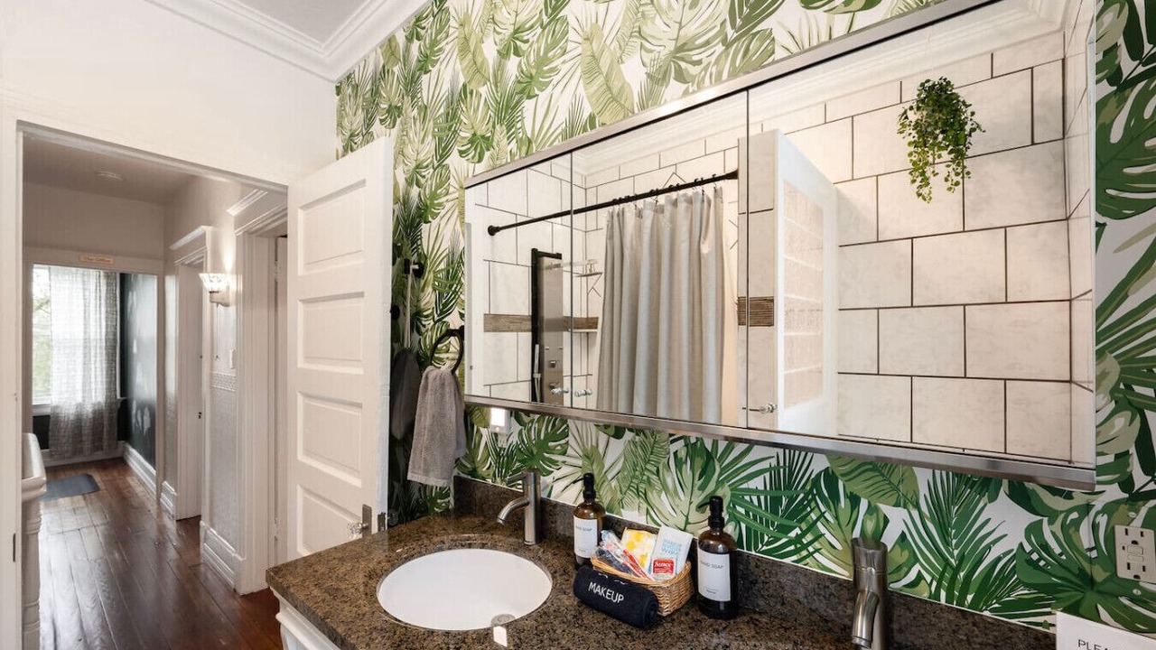Photo of Bathroom in Mount Auburn