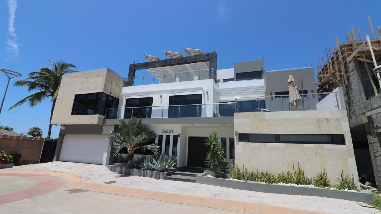 Photo of Outdoor in Cerritos