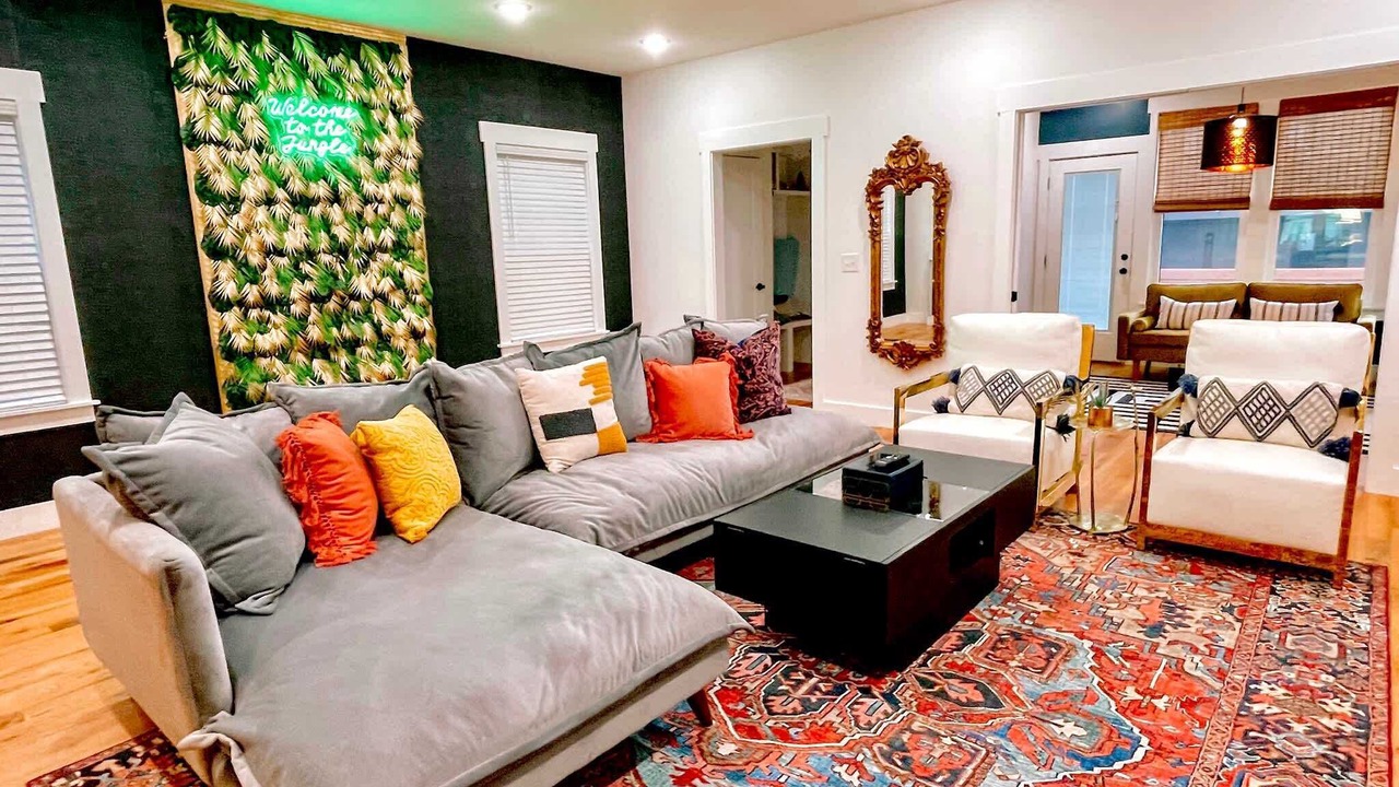 Photo of Bedroom in Cleveland Park