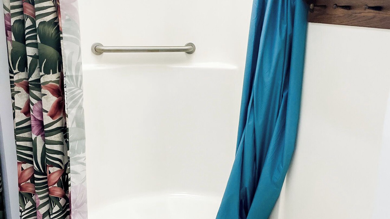 Photo of Bathroom in Pershing