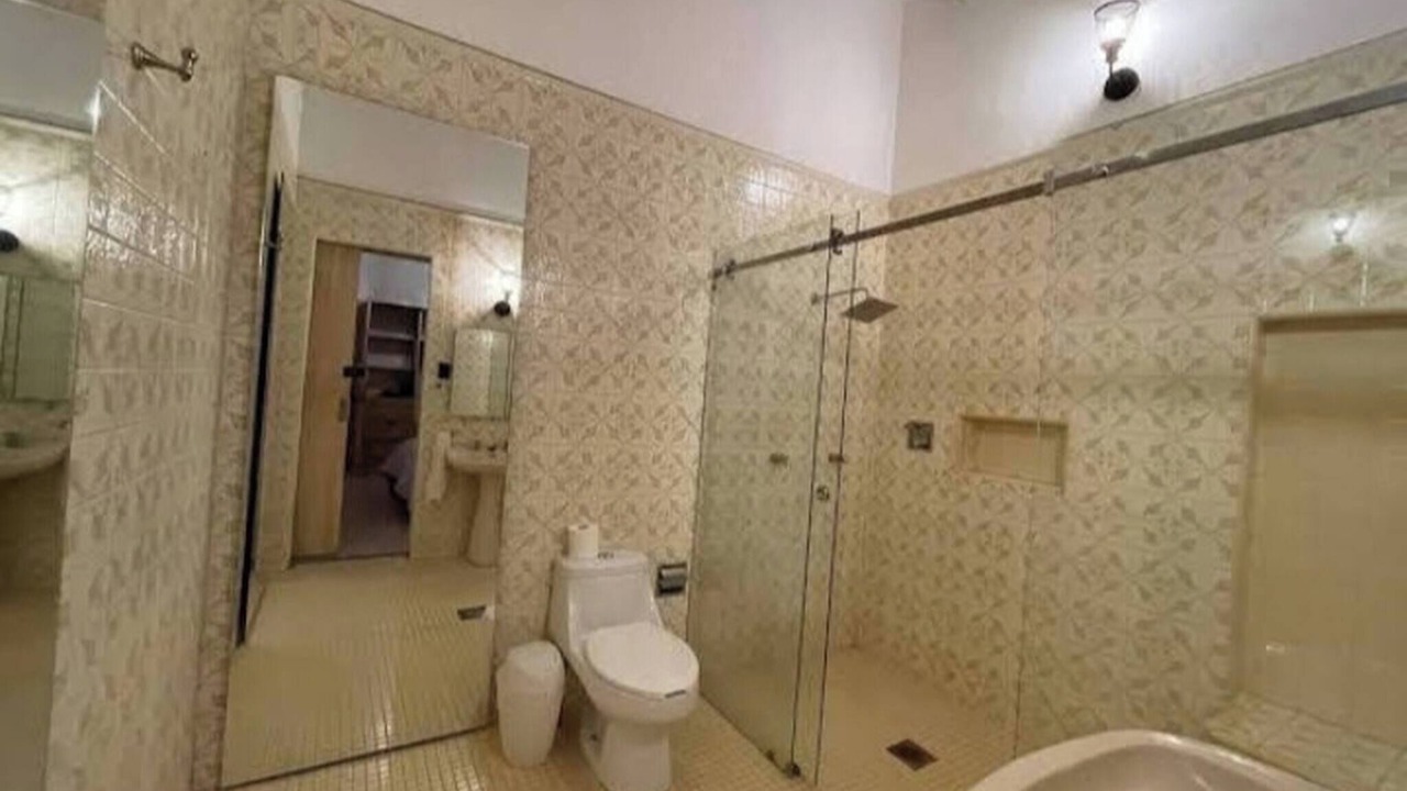 Photo of Bathroom in Historic Centre
