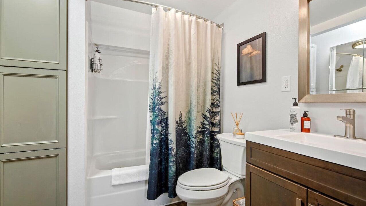 Photo of Bathroom in Palmer