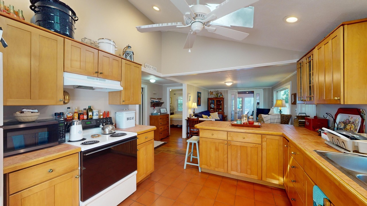 Photo of Kitchen in Saunderstown