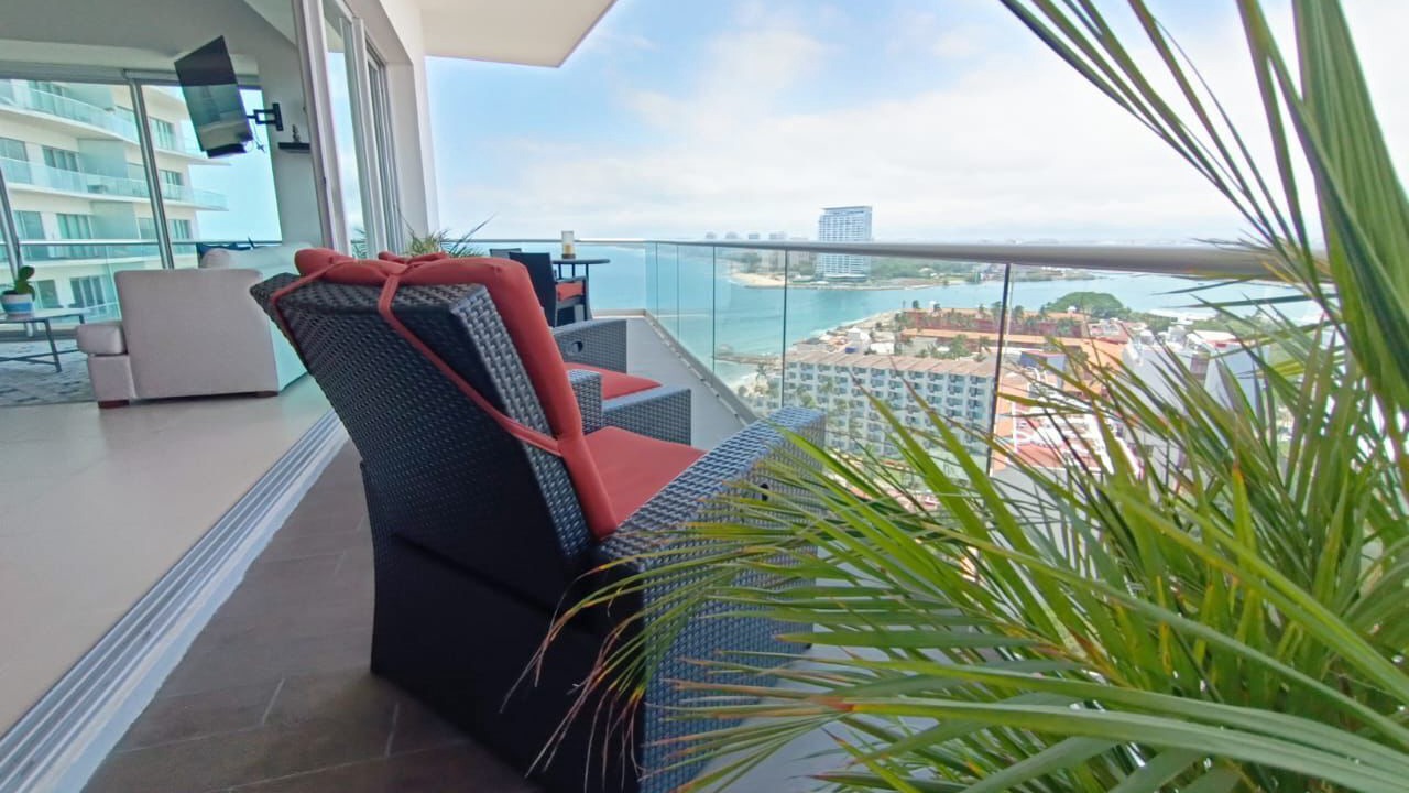 Photo of Patio Balcony in North Hotel Zone
