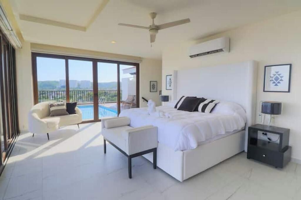 Photo of Bedroom in La Cruz de Huanacaxtle