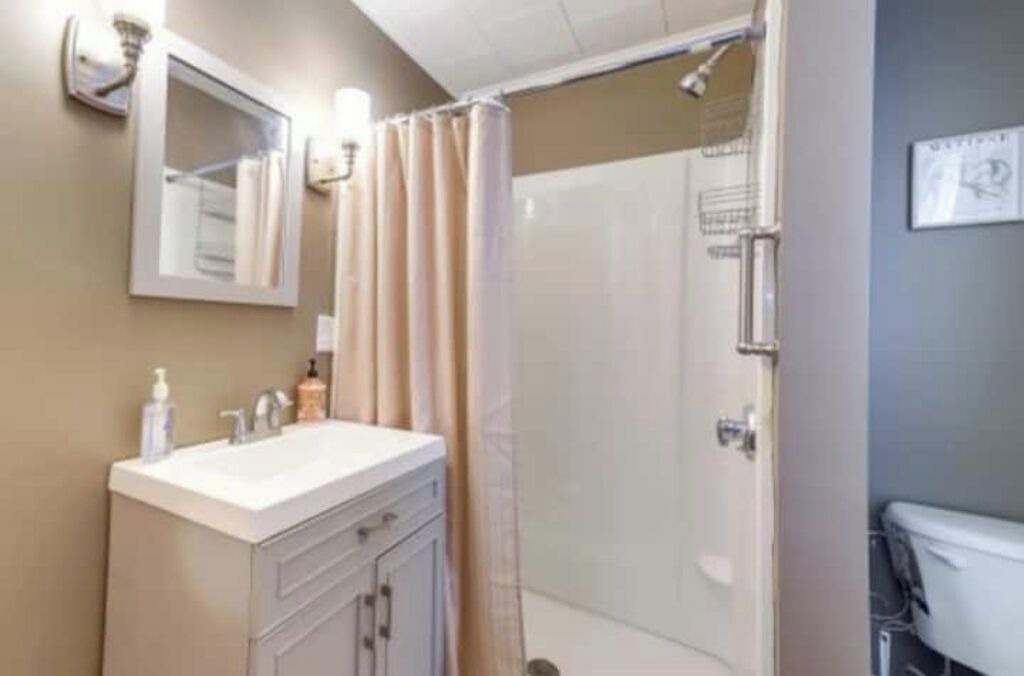Photo of Bathroom in Auburn
