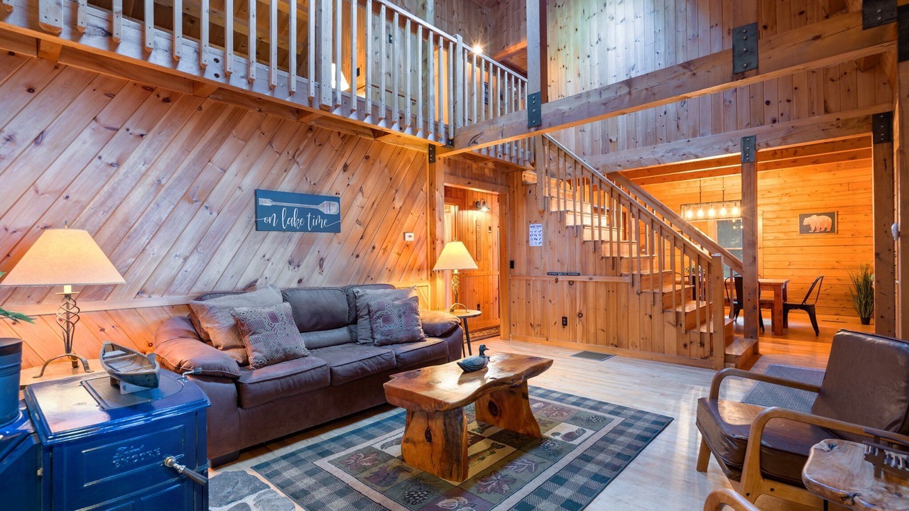 Photo of Livingroom in Ellsworth