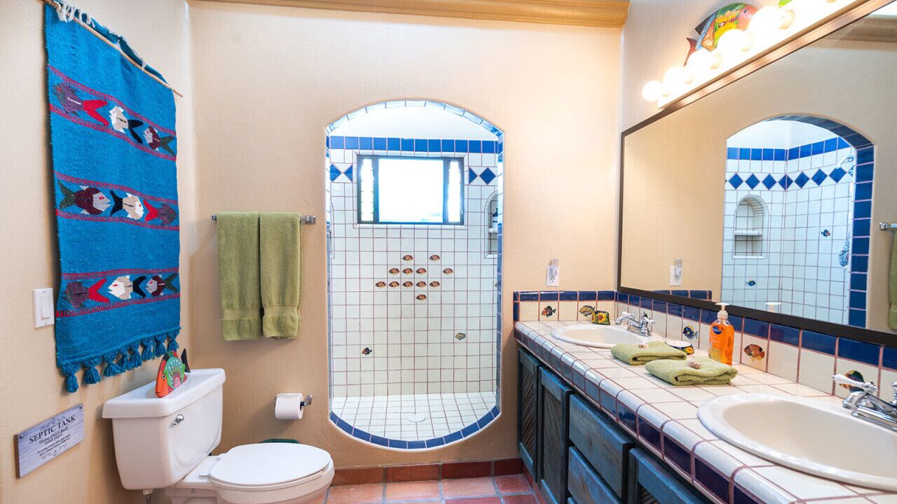 Photo of Bathroom in Los Barriles