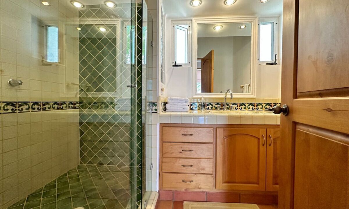 Photo of Bathroom in Buenavista