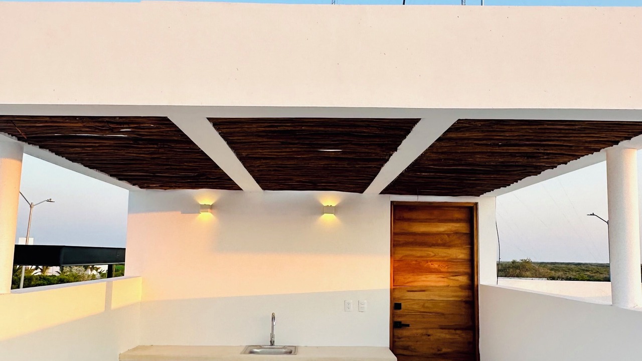 Photo of Patio Balcony in Puerto Yucalpeten