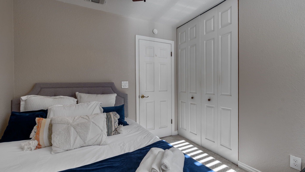 Photo of Bedroom in Orangevale