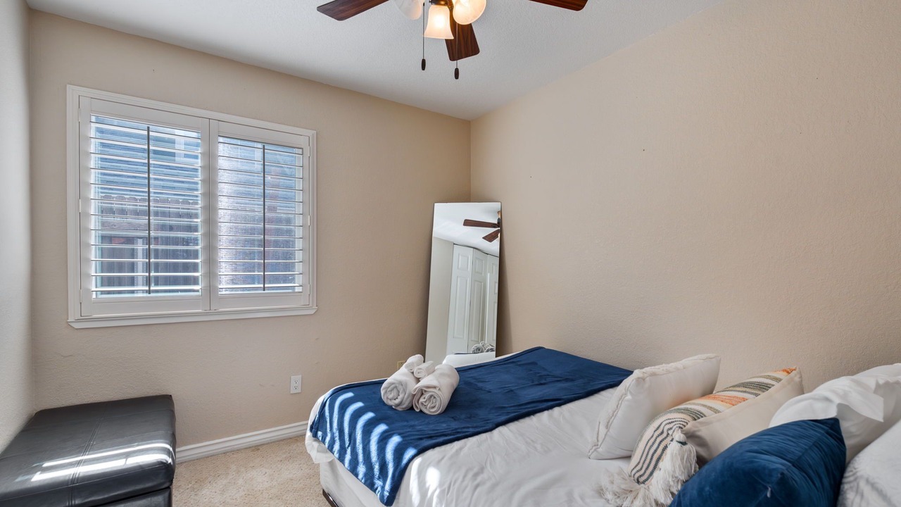 Photo of Bedroom in Orangevale