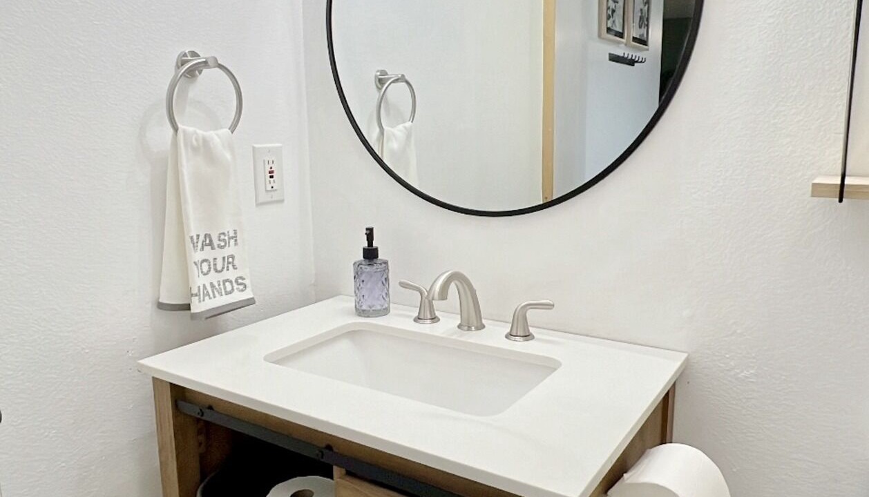 Photo of Bathroom in University Area