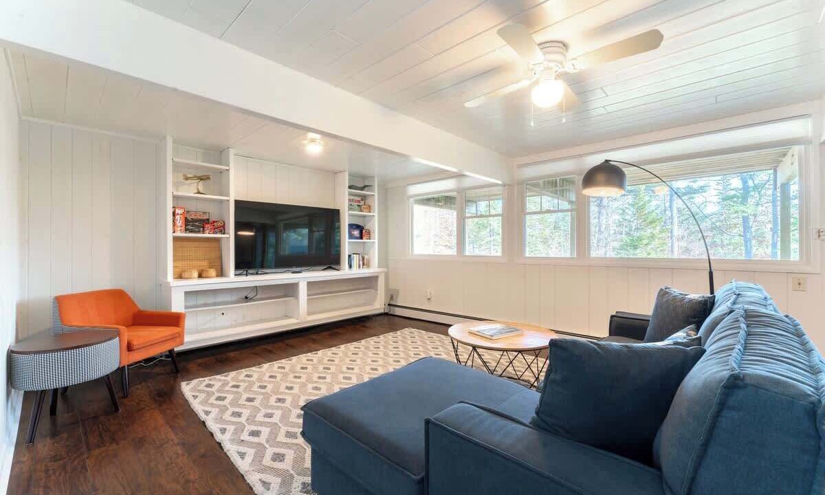 Photo of Livingroom in Mount Desert