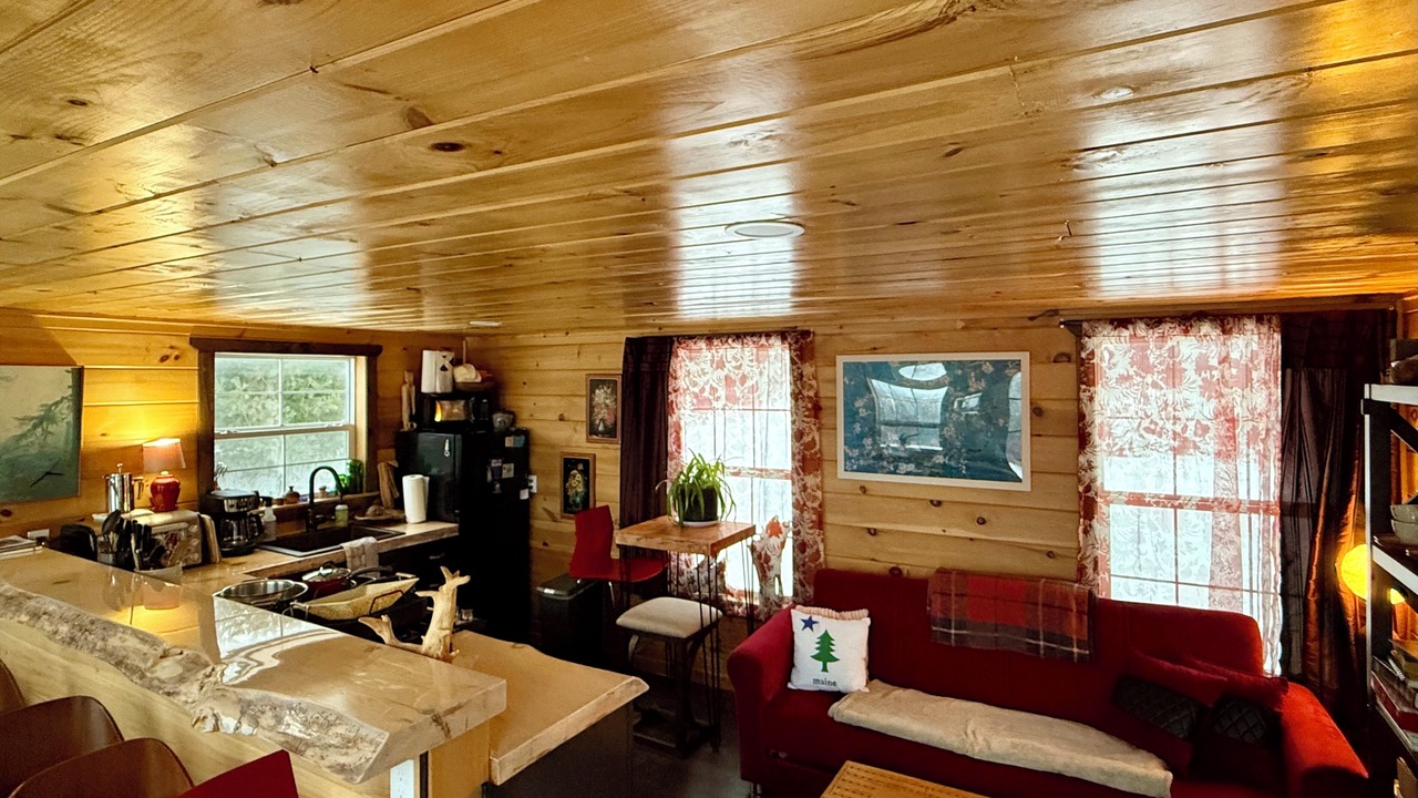 Photo of Livingroom in Fort Kent Mills