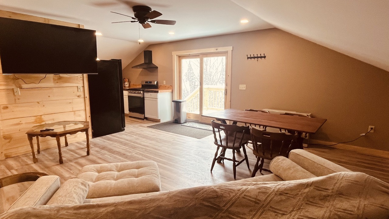 Photo of Livingroom in Pittsburg