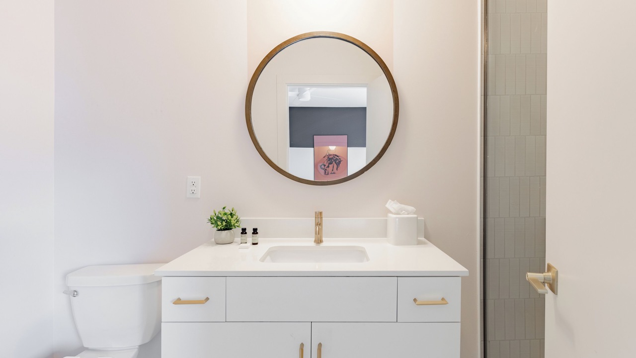 Photo of Bathroom in Historic Edgefield