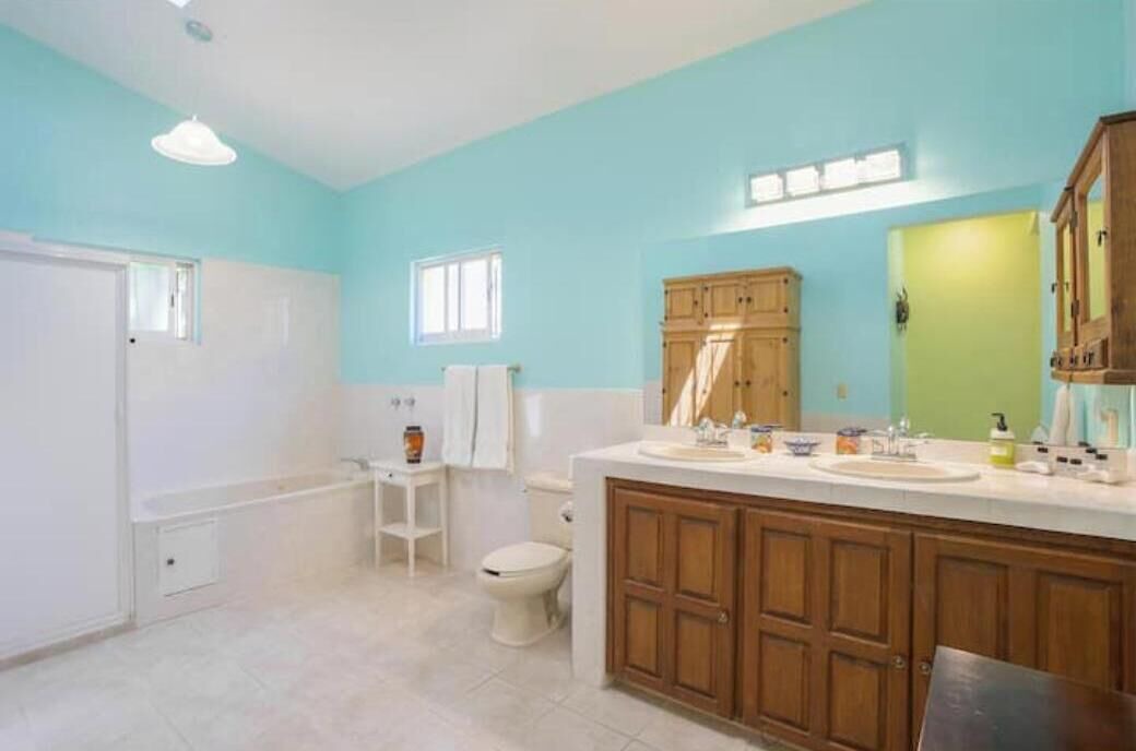 Photo of Bathroom in Raquet Club