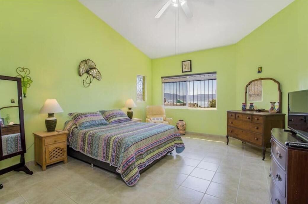 Photo of Bedroom in Raquet Club