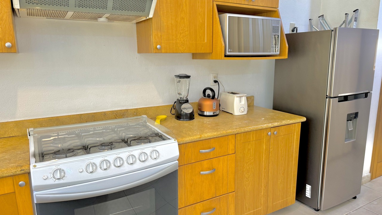 Photo of Kitchen in Flamingos