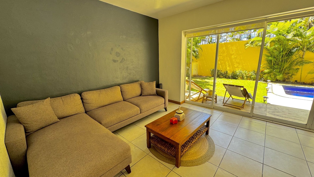 Photo of Livingroom in Flamingos