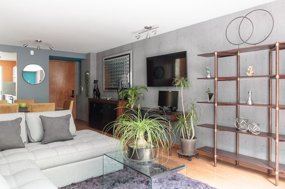 Photo of Livingroom in Anahuac