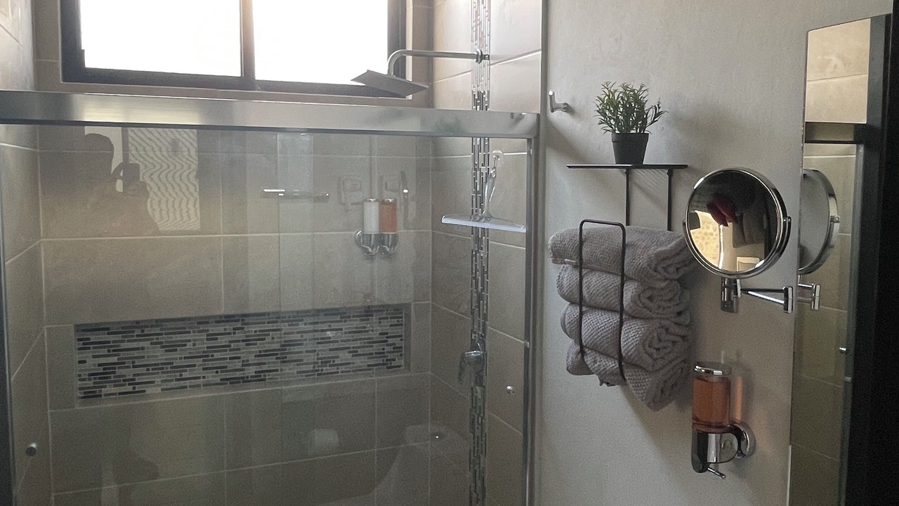 Photo of Bathroom in Raquet Club