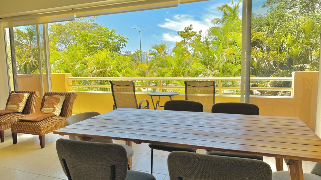 Photo of Outdoor in Flamingos