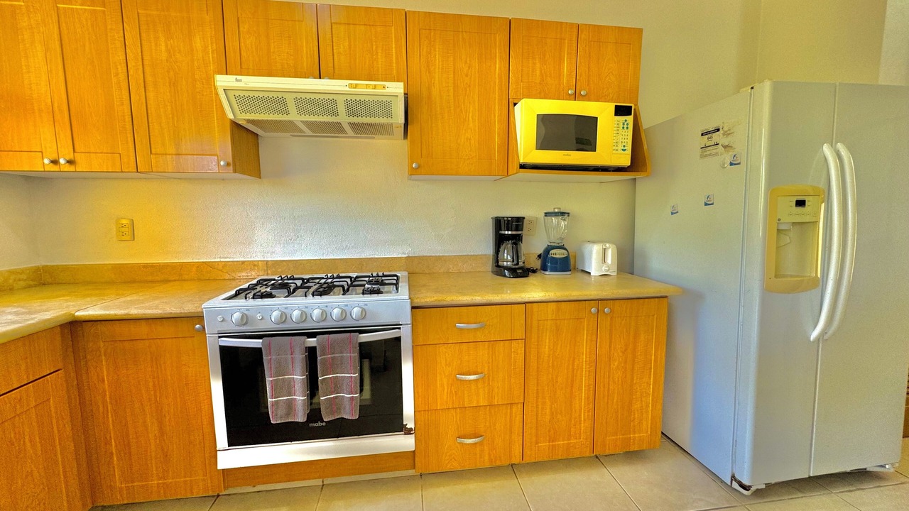 Photo of Kitchen in Flamingos