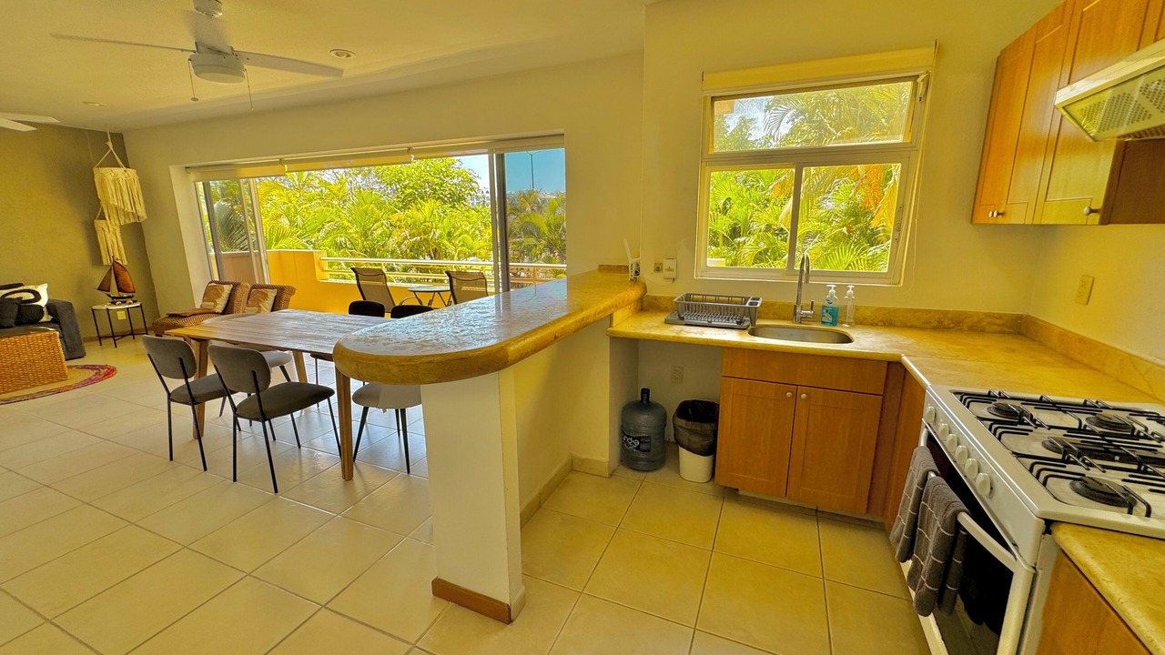 Photo of Kitchen in Flamingos