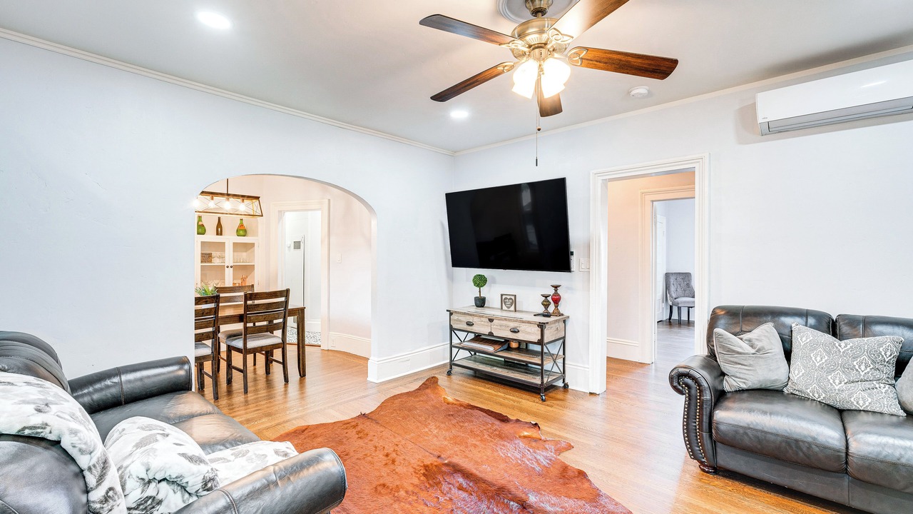 Photo of Livingroom in Woodland
