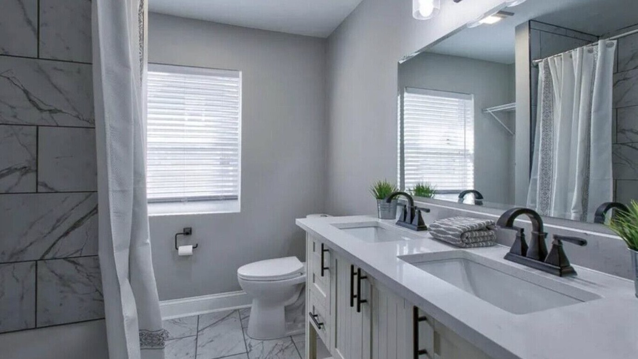 Photo of Bathroom in Windsor Park