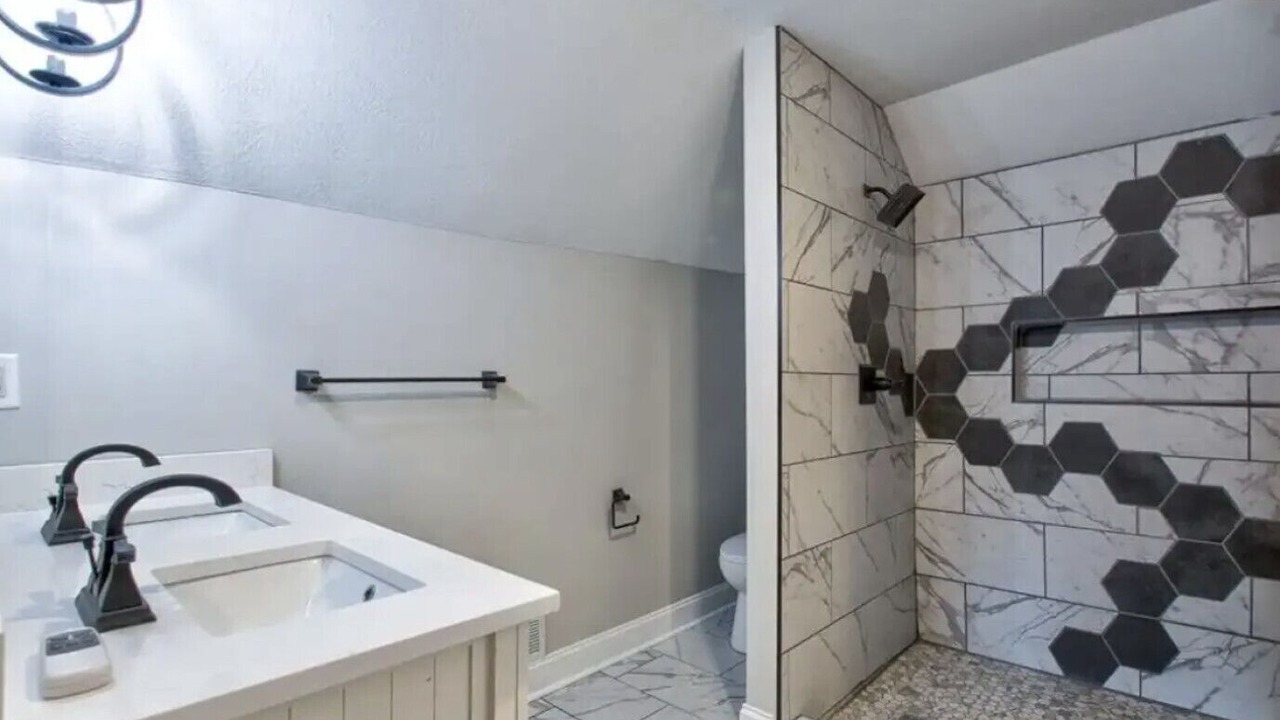 Photo of Bathroom in Windsor Park